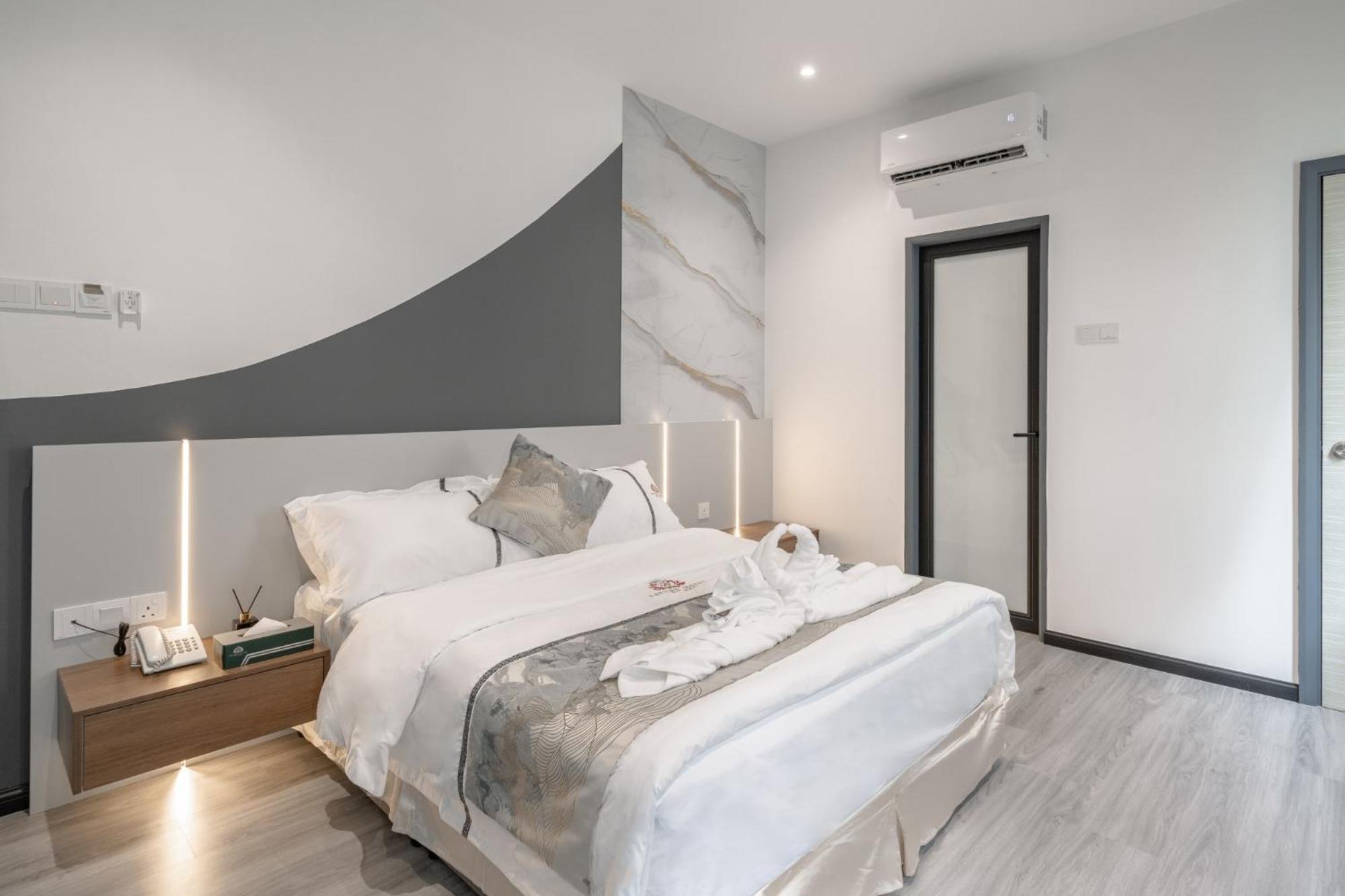 Saturn Hotel Джордж Таун Екстериор снимка