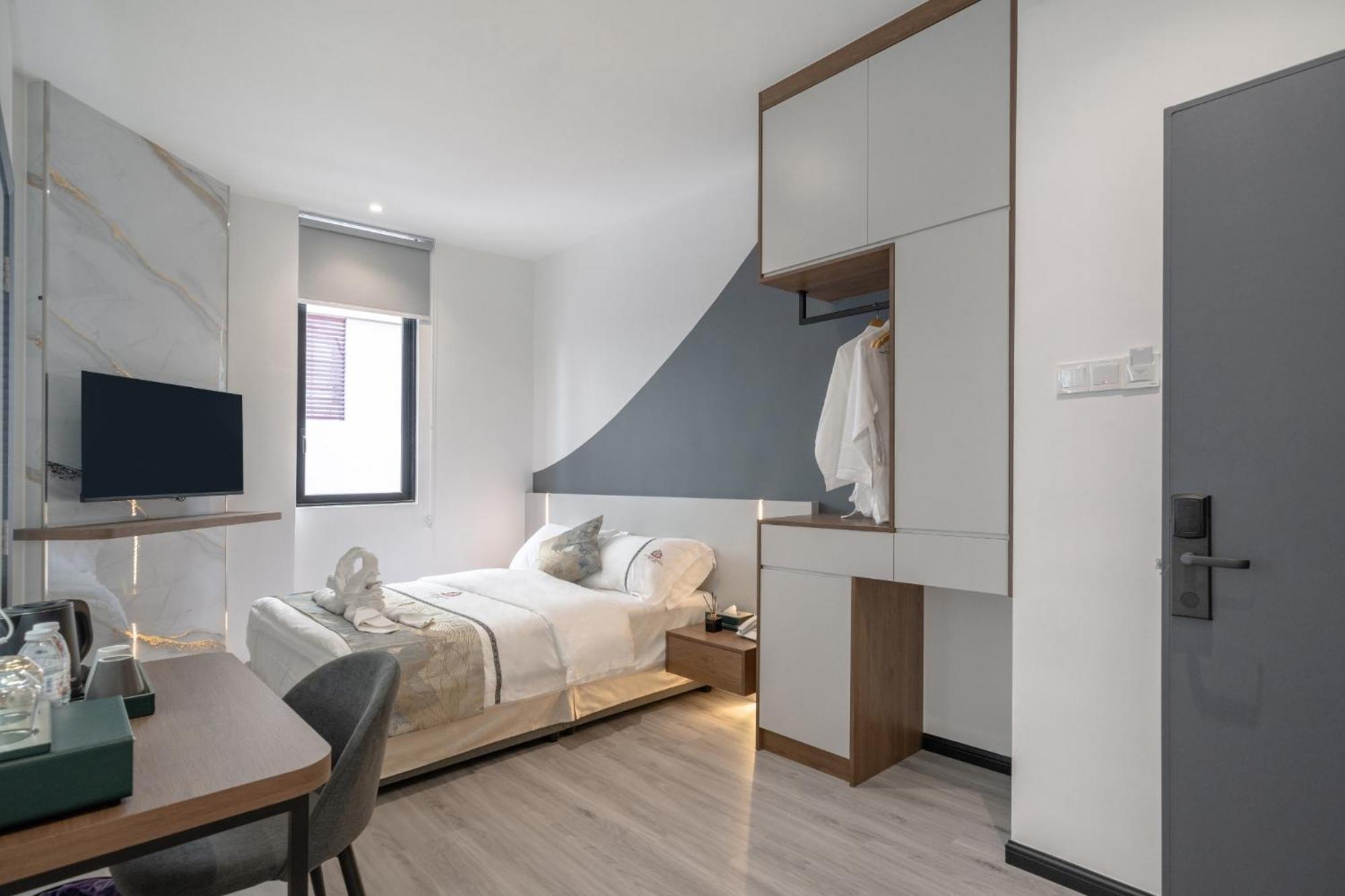 Saturn Hotel Джордж Таун Екстериор снимка