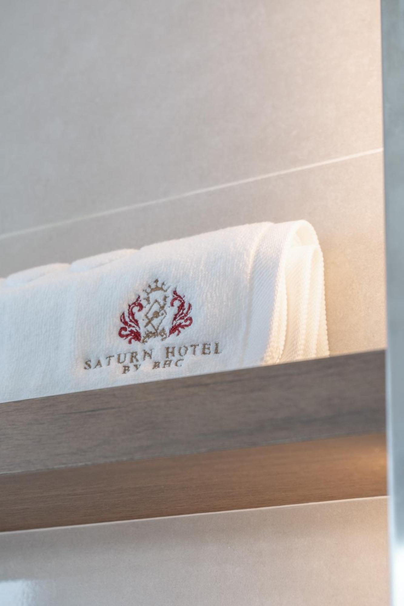 Saturn Hotel Джордж Таун Екстериор снимка